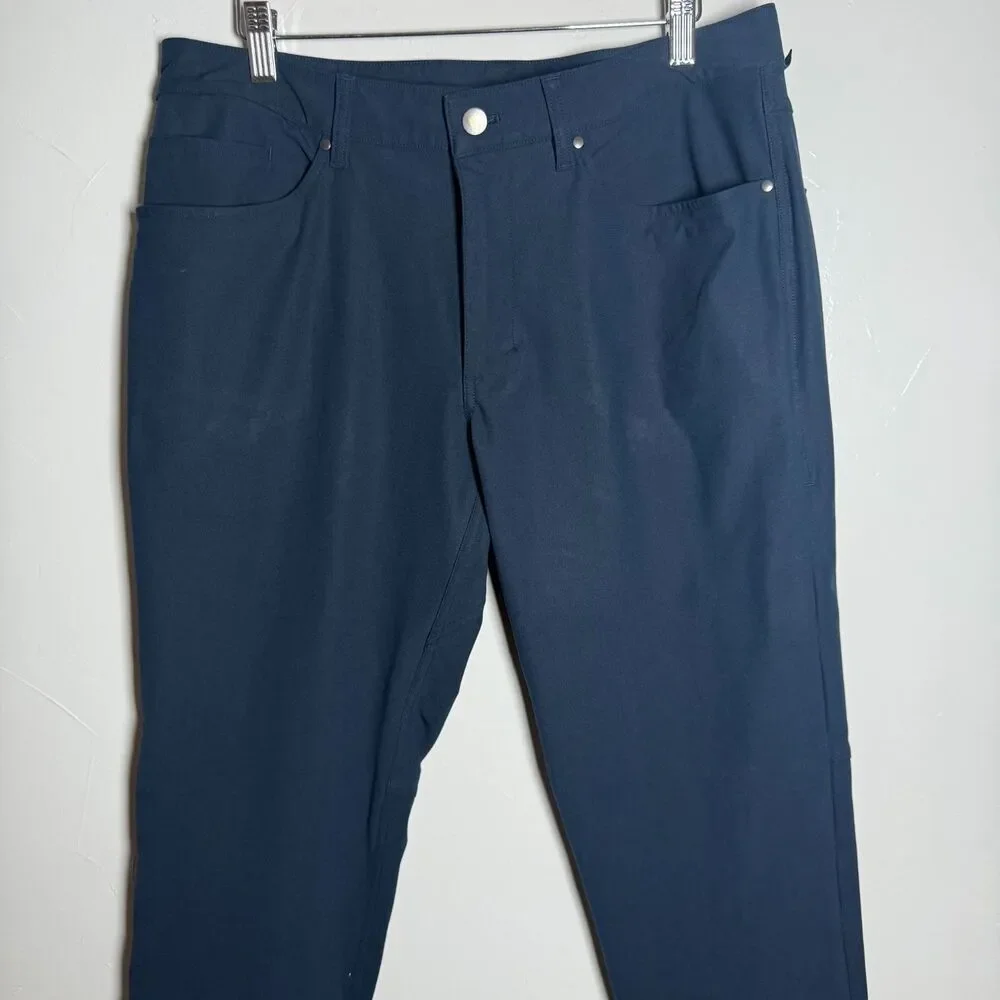 Lululemon Men's ABC Classic Fit Trouser Pants Blue Size 33